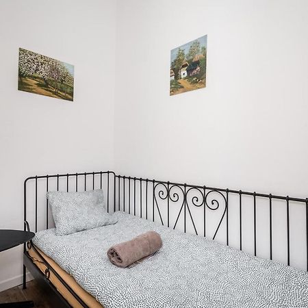 Lol Apartment Krakow Exterior photo